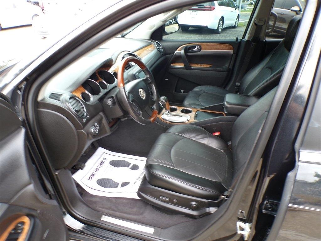 Buick Enclave FWD 4dr CXL-1 2011