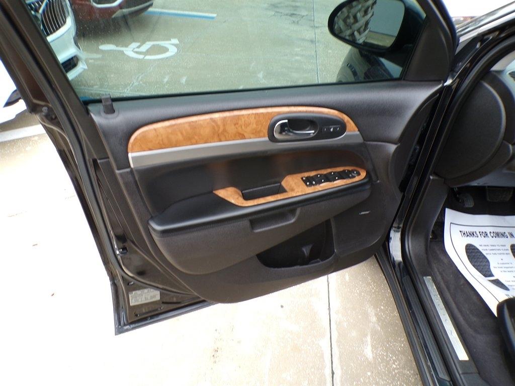 Buick Enclave FWD 4dr CXL-1 2011