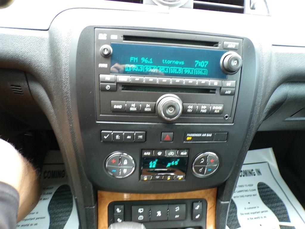 Buick Enclave FWD 4dr CXL-1 2011