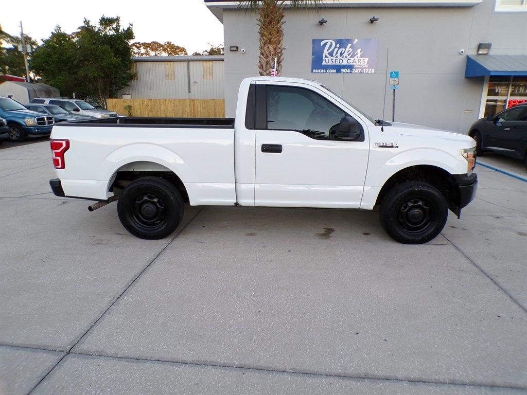 Ford F-150 XLT 2WD Reg Cab 8' Box 2018