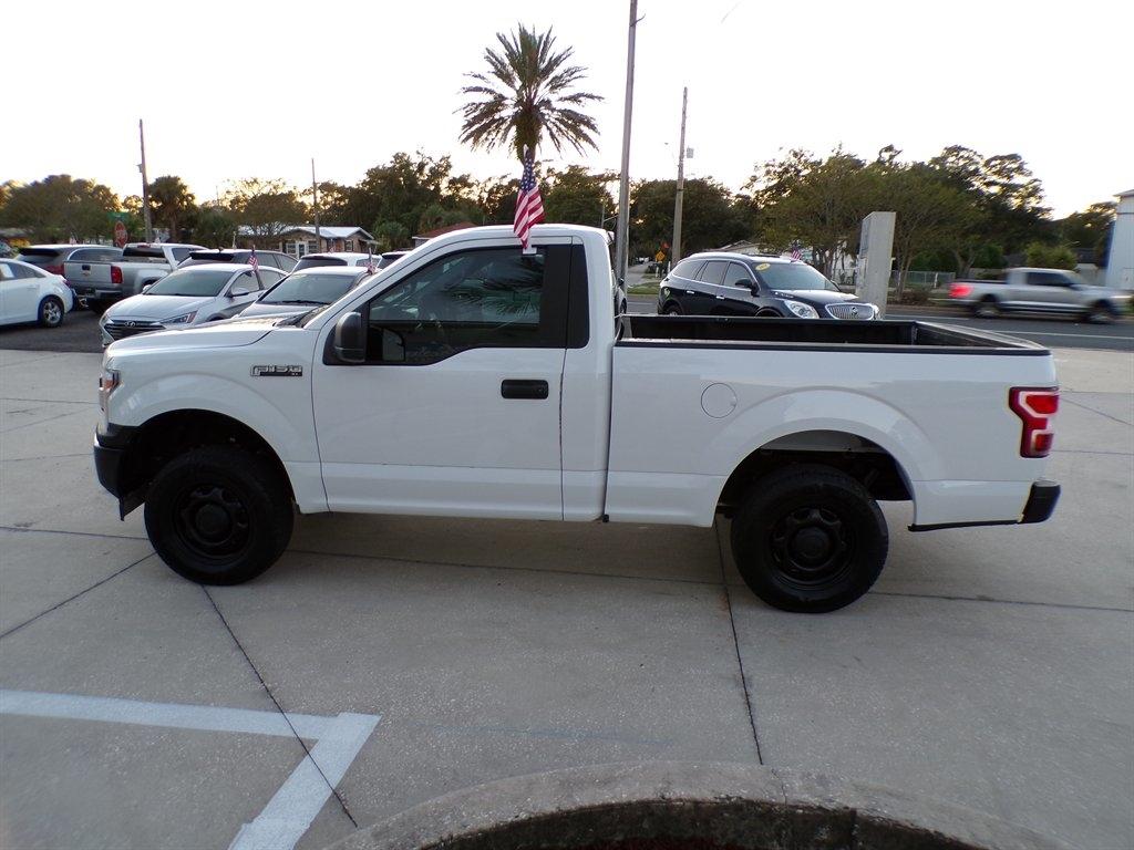 Ford F-150 XLT 2WD Reg Cab 8' Box 2018