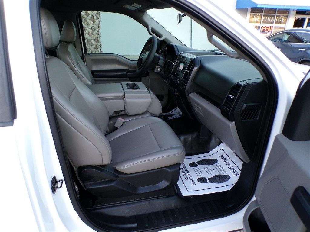 Ford F-150 XLT 2WD Reg Cab 8' Box 2018