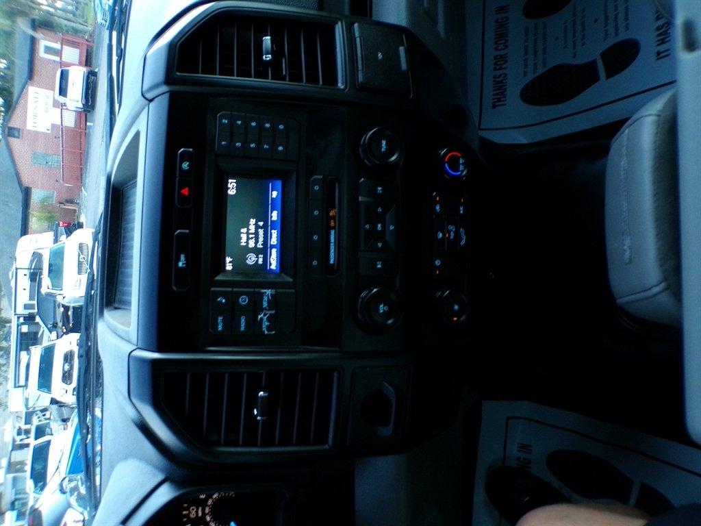 Ford F-150 XLT 2WD Reg Cab 8' Box 2018