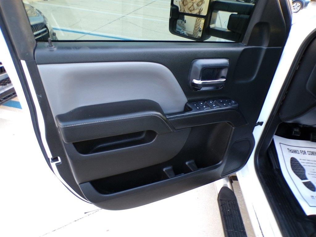 Chevrolet Silverado 3500HD Built After Aug 14 4WD Crew Cab 171.5" WB, 59.06" CA WT 2015