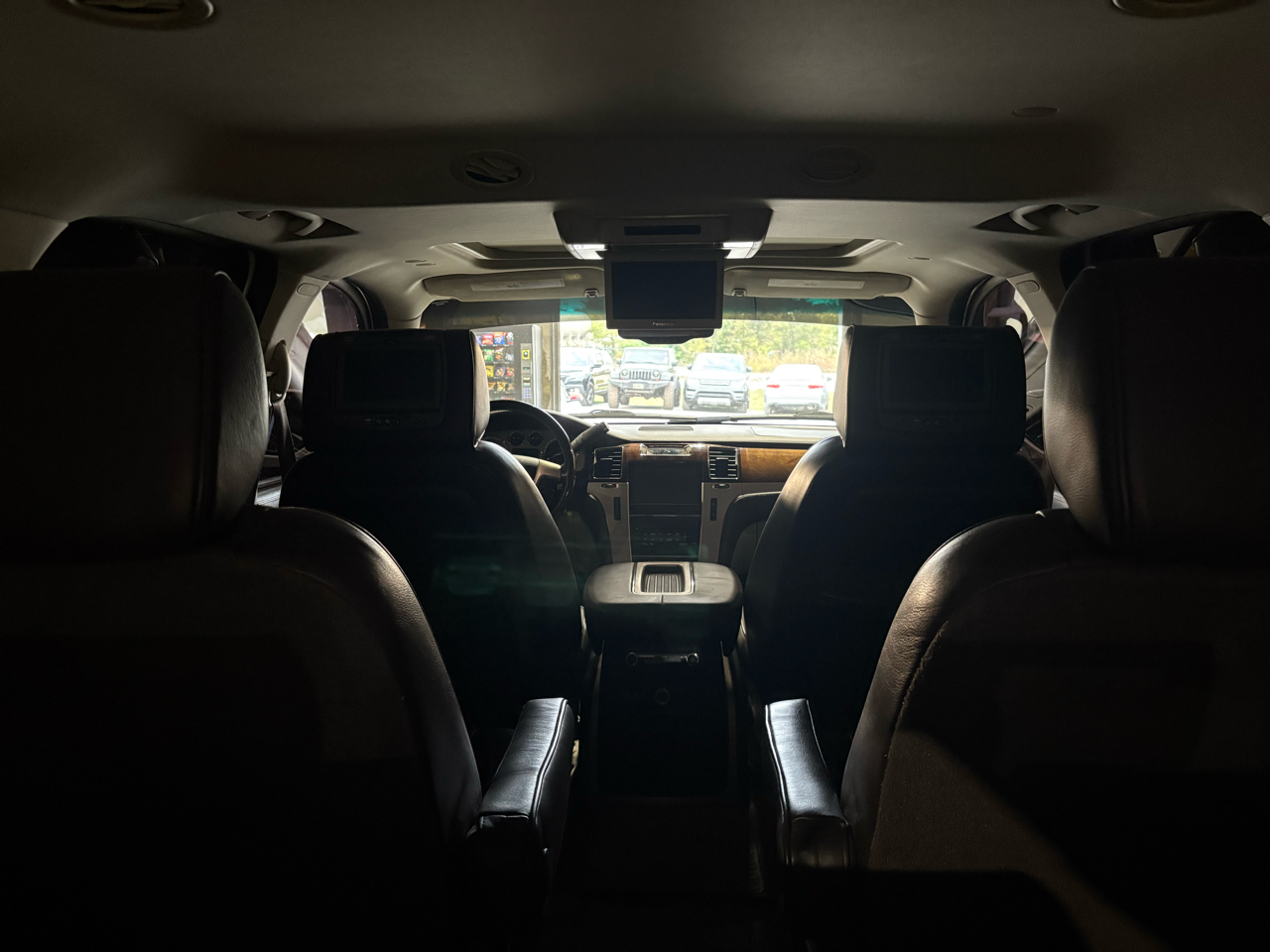 Cadillac Escalade 2WD Platinum 2013 Cadillac Escalade 2WD Platinum 2013