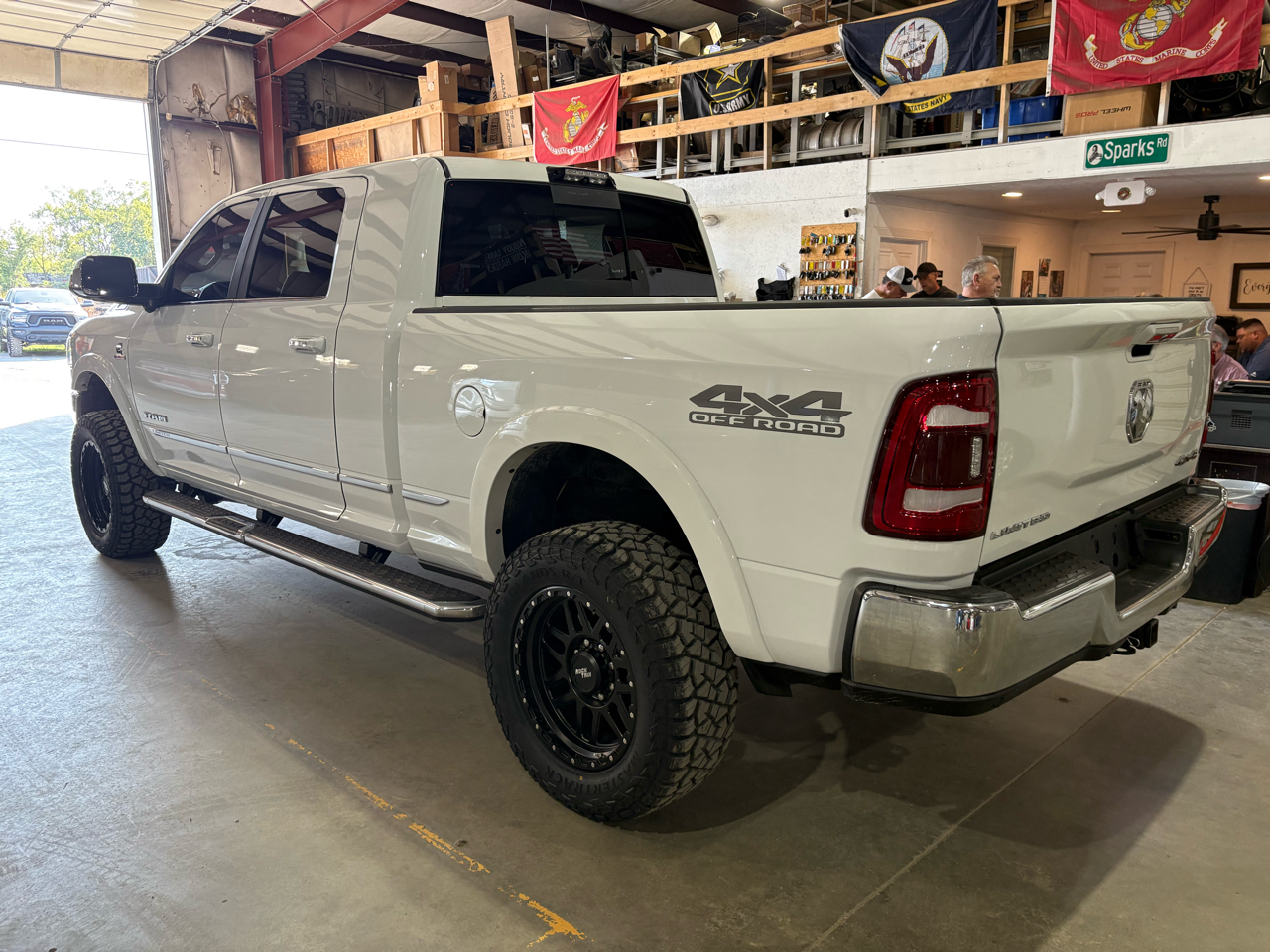 RAM 2500 Limited Mega Cab 4WD 2020 RAM 2500 Limited Mega Cab 4WD 2020