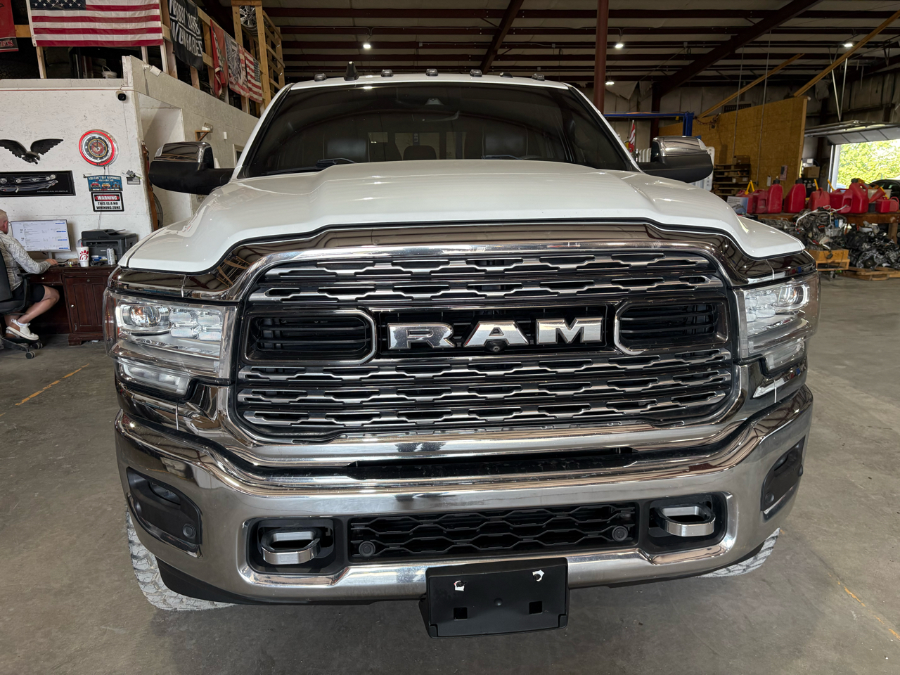 RAM 2500 Limited Mega Cab 4WD 2020 RAM 2500 Limited Mega Cab 4WD 2020