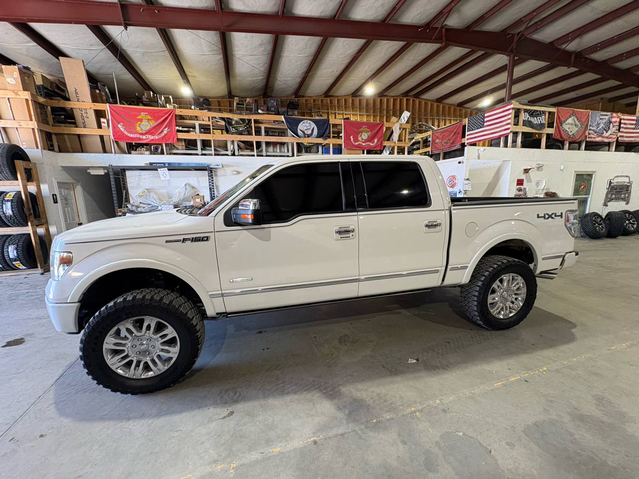 Ford F-150 4WD SuperCrew 145" Platinum 2013 Ford F-150 4WD SuperCrew 145" Platinum 2013