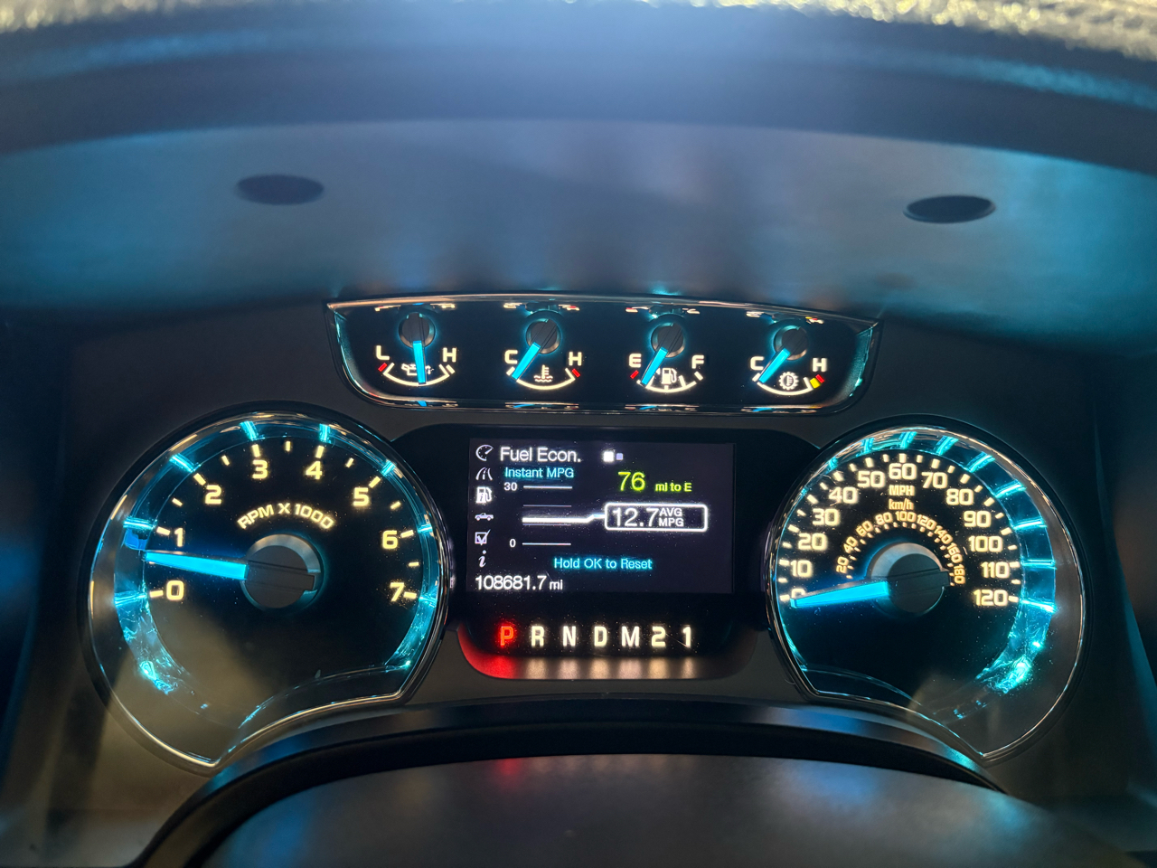 Ford F-150 4WD SuperCrew 145" Platinum 2013 Ford F-150 4WD SuperCrew 145" Platinum 2013