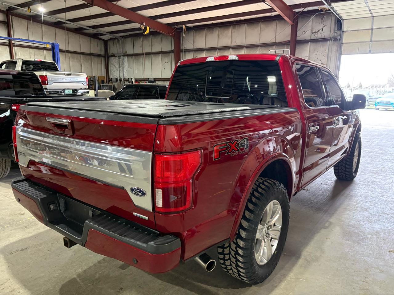 Ford F-150 4WD SuperCrew 145" Platinum 2018
