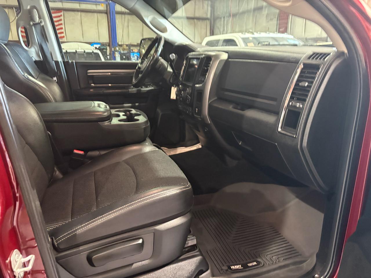 RAM 2500 SLT Crew Cab SWB 4WD 2018