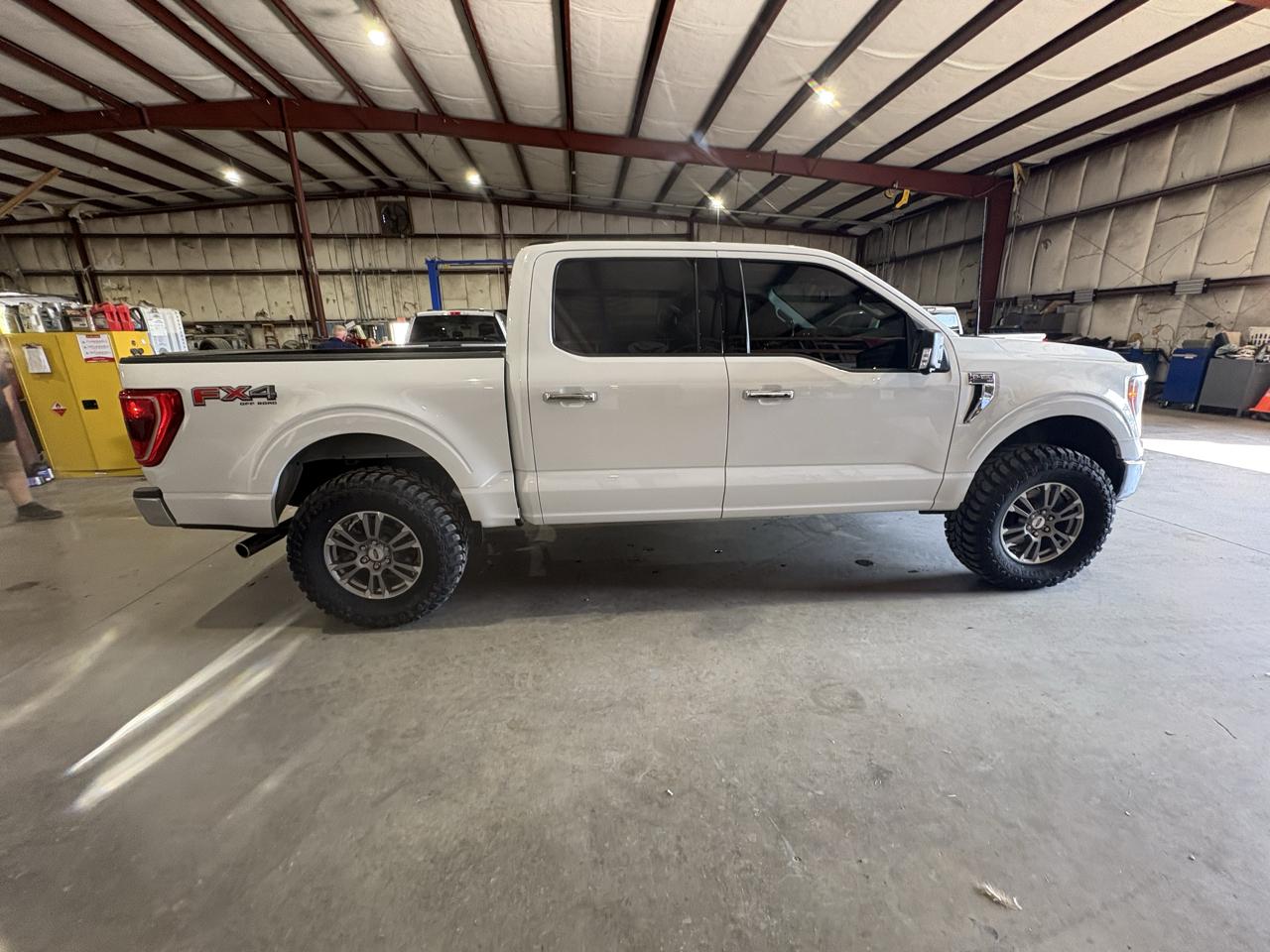 2022 Ford F-150 XLT - Photo 6