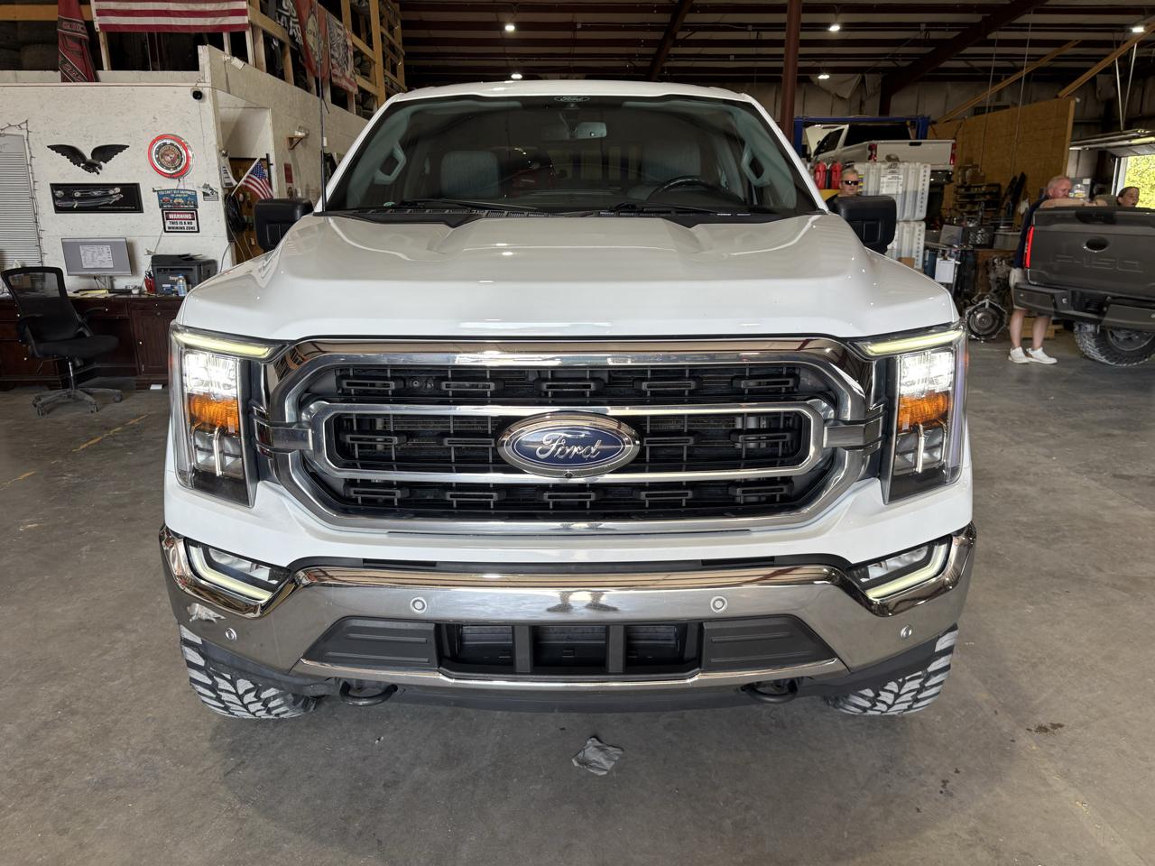 2022 Ford F-150 XLT - Photo 8