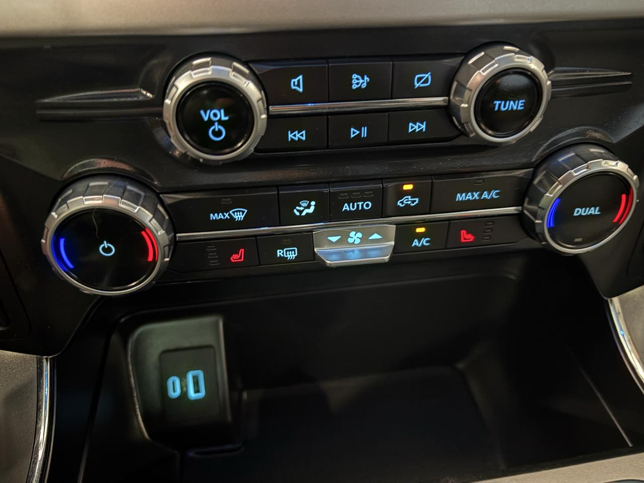 2022 Ford F-150 XLT - Photo 13