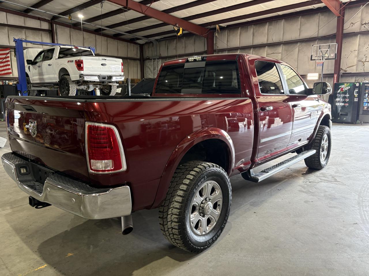 RAM 2500 Laramie Crew Cab SWB 4WD 2018