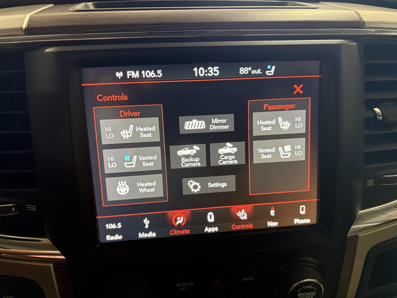 RAM 2500 Laramie Crew Cab SWB 4WD 2018