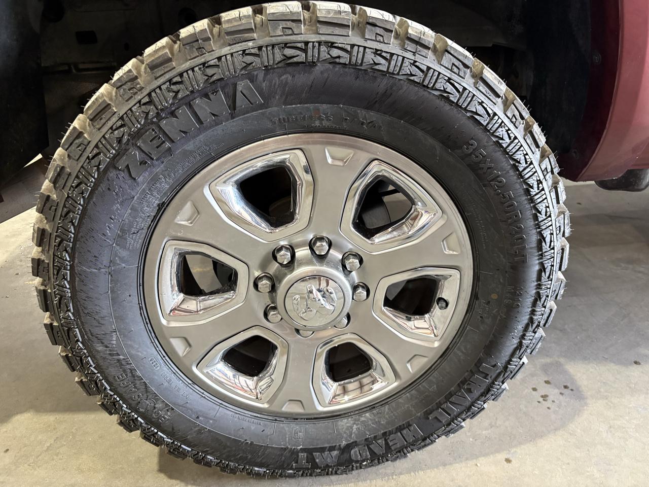 RAM 2500 Laramie Crew Cab SWB 4WD 2018