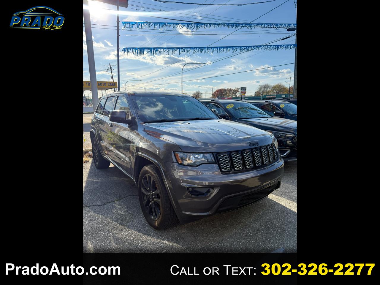 2017 Jeep Grand Cherokee Altitude 4x4 *Ltd Avail*