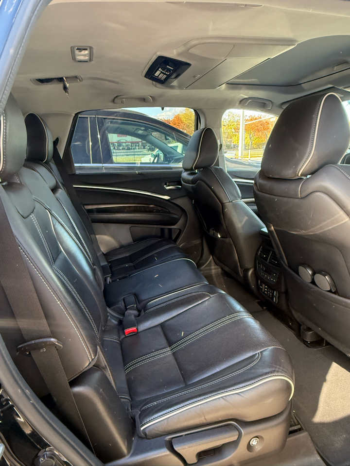 2017 Acura MDX SH-AWD Advance Entertainment photo 4
