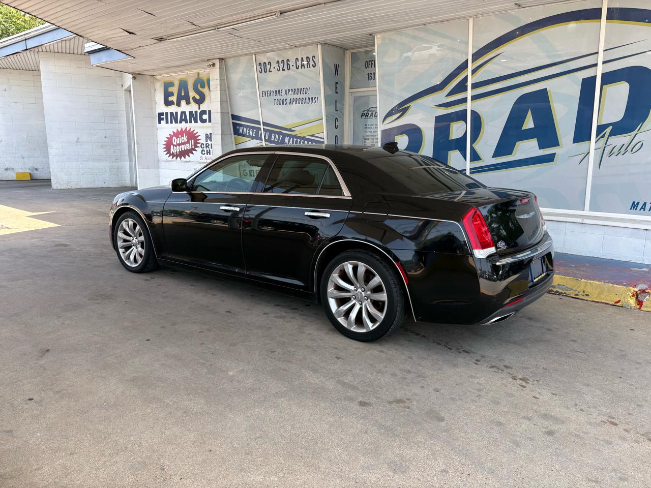 Chrysler 300 Limited RWD 2018