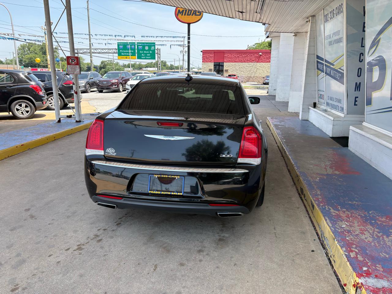 Chrysler 300 Limited RWD 2018