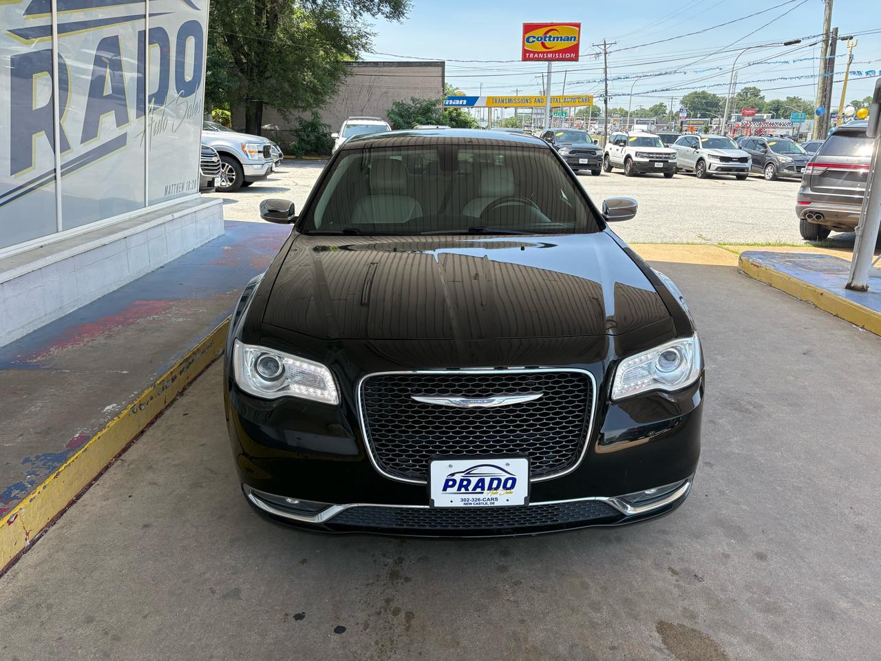 Chrysler 300 Limited RWD 2018