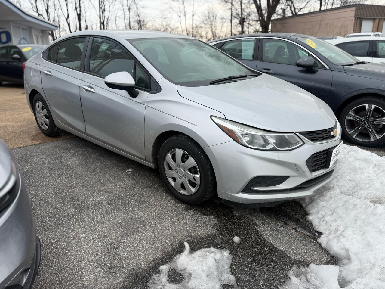 Chevrolet Cruze 4dr Sdn 1.4L LS w/1SB 2017