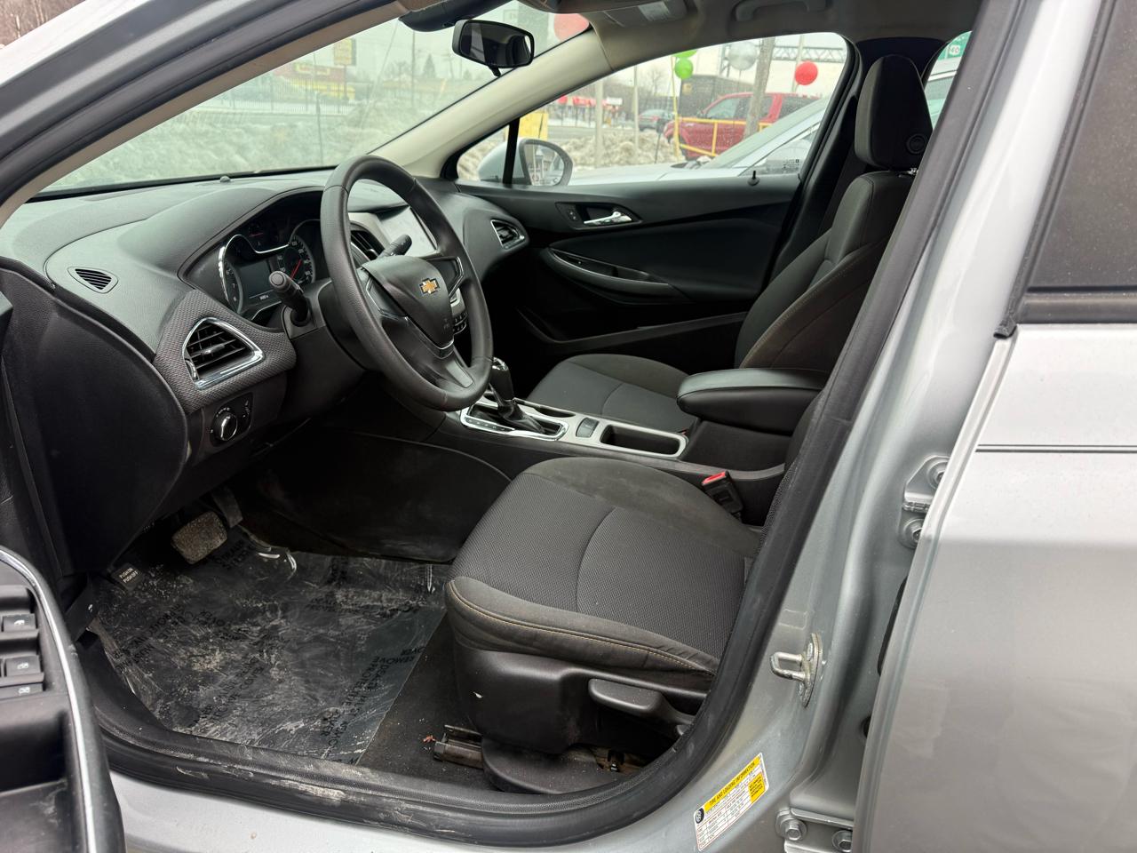 Chevrolet Cruze 4dr Sdn 1.4L LS w/1SB 2017