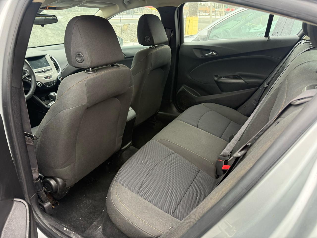 Chevrolet Cruze 4dr Sdn 1.4L LS w/1SB 2017