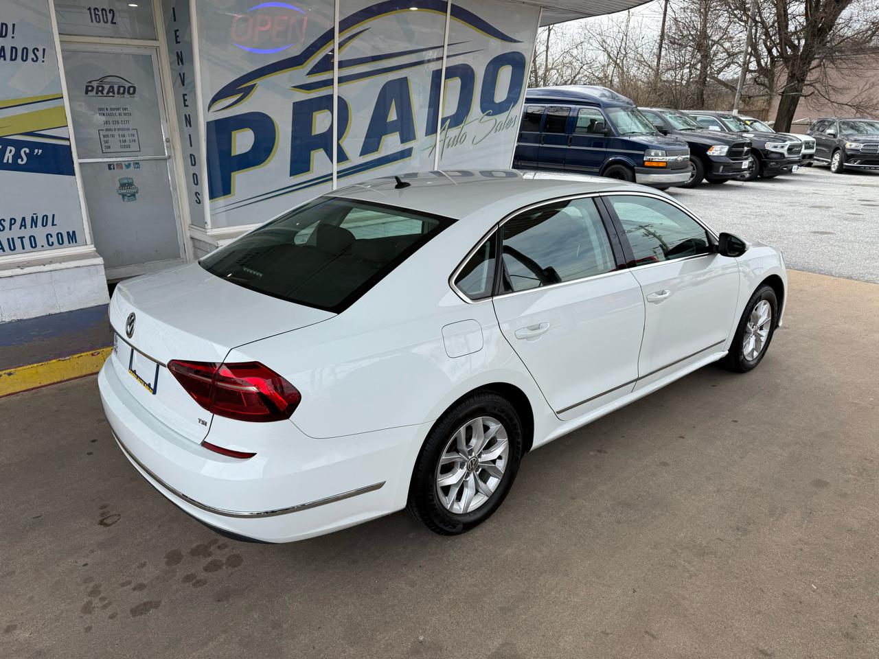 Volkswagen Passat 1.8T S Auto 2017