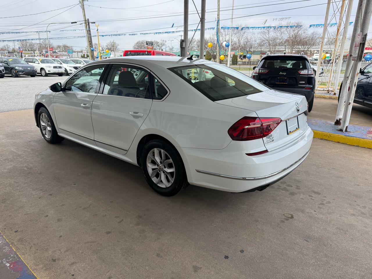Volkswagen Passat 1.8T S Auto 2017