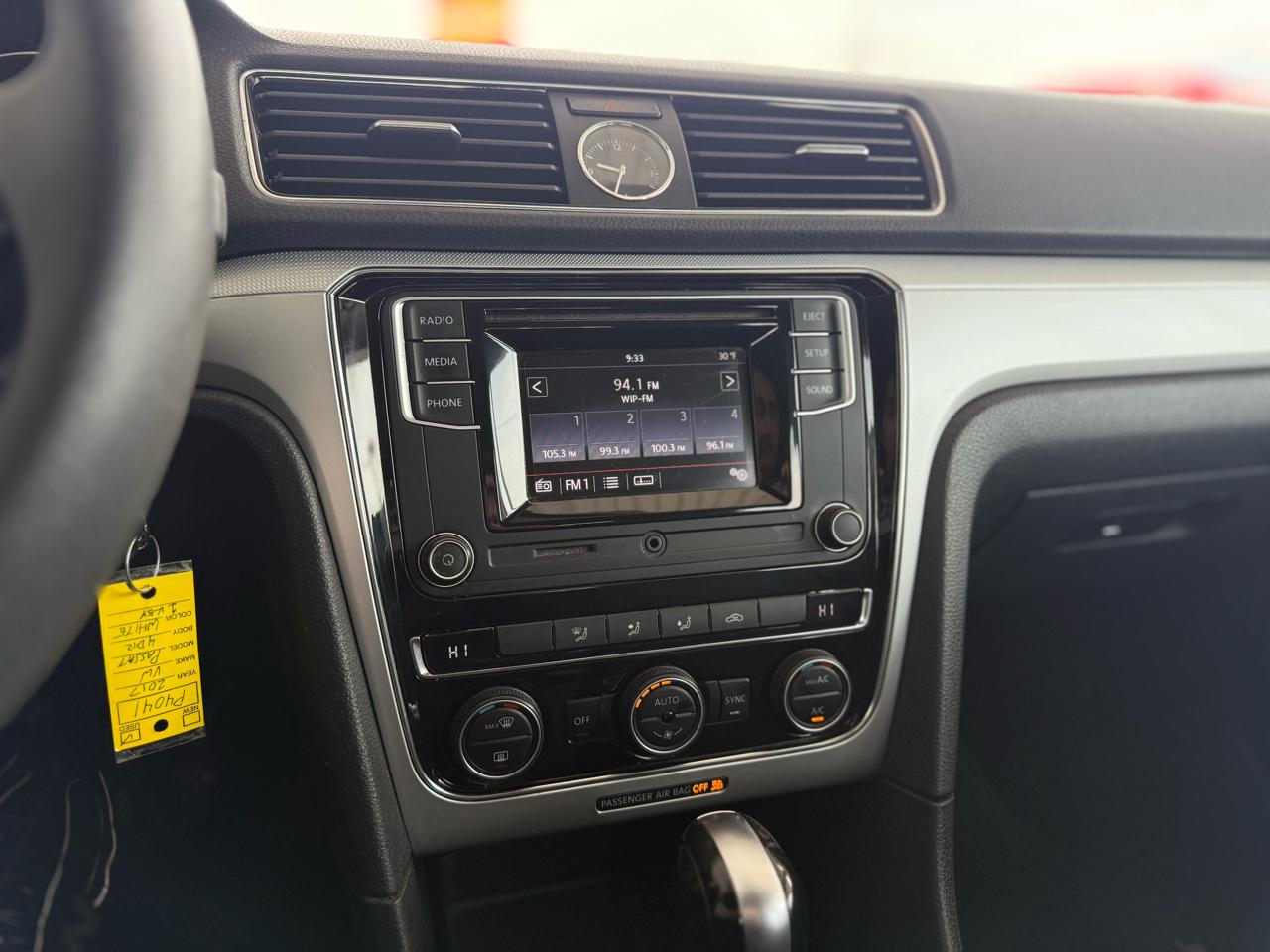 Volkswagen Passat 1.8T S Auto 2017