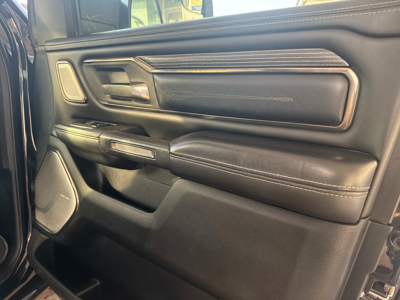 RAM 1500 Limited 4x4 Crew Cab 5'7" Box 2020