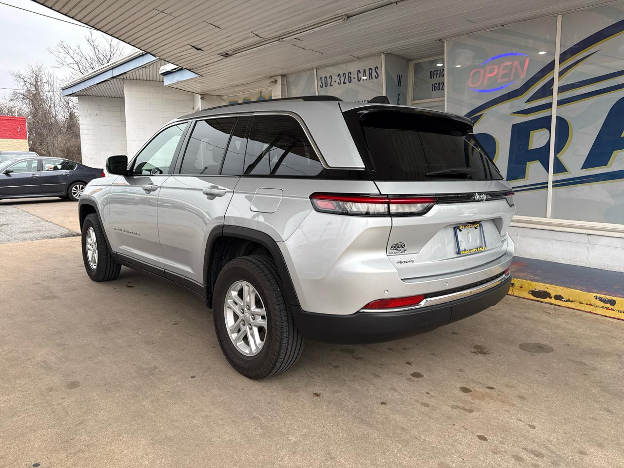 Jeep Grand Cherokee Laredo 4x4 2023