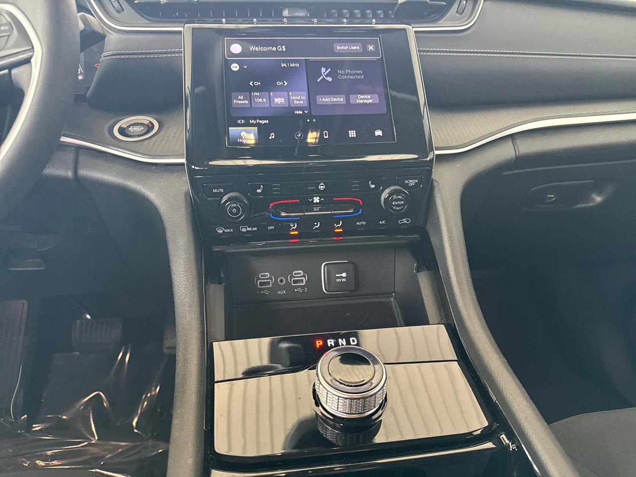 Jeep Grand Cherokee Laredo 4x4 2023