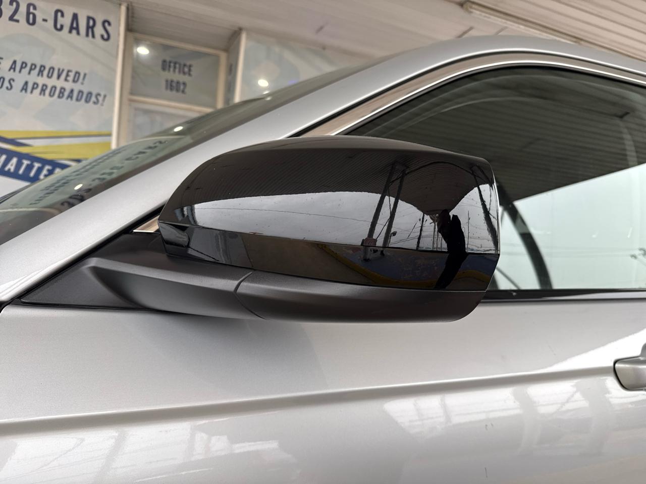 Jeep Grand Cherokee Laredo 4x4 2023