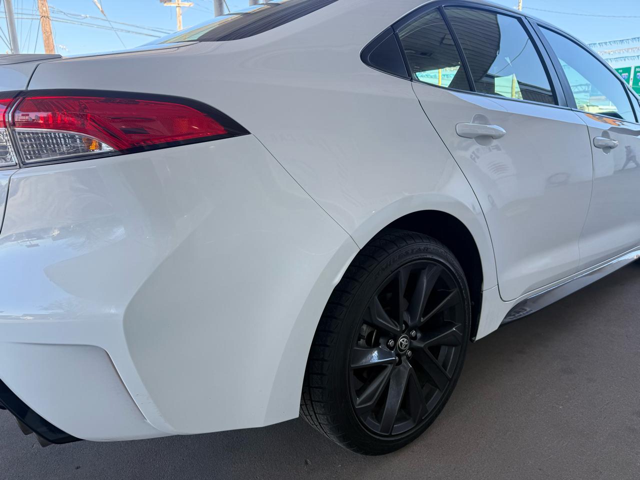 Toyota Corolla Hybrid LE FWD (Natl) 2023