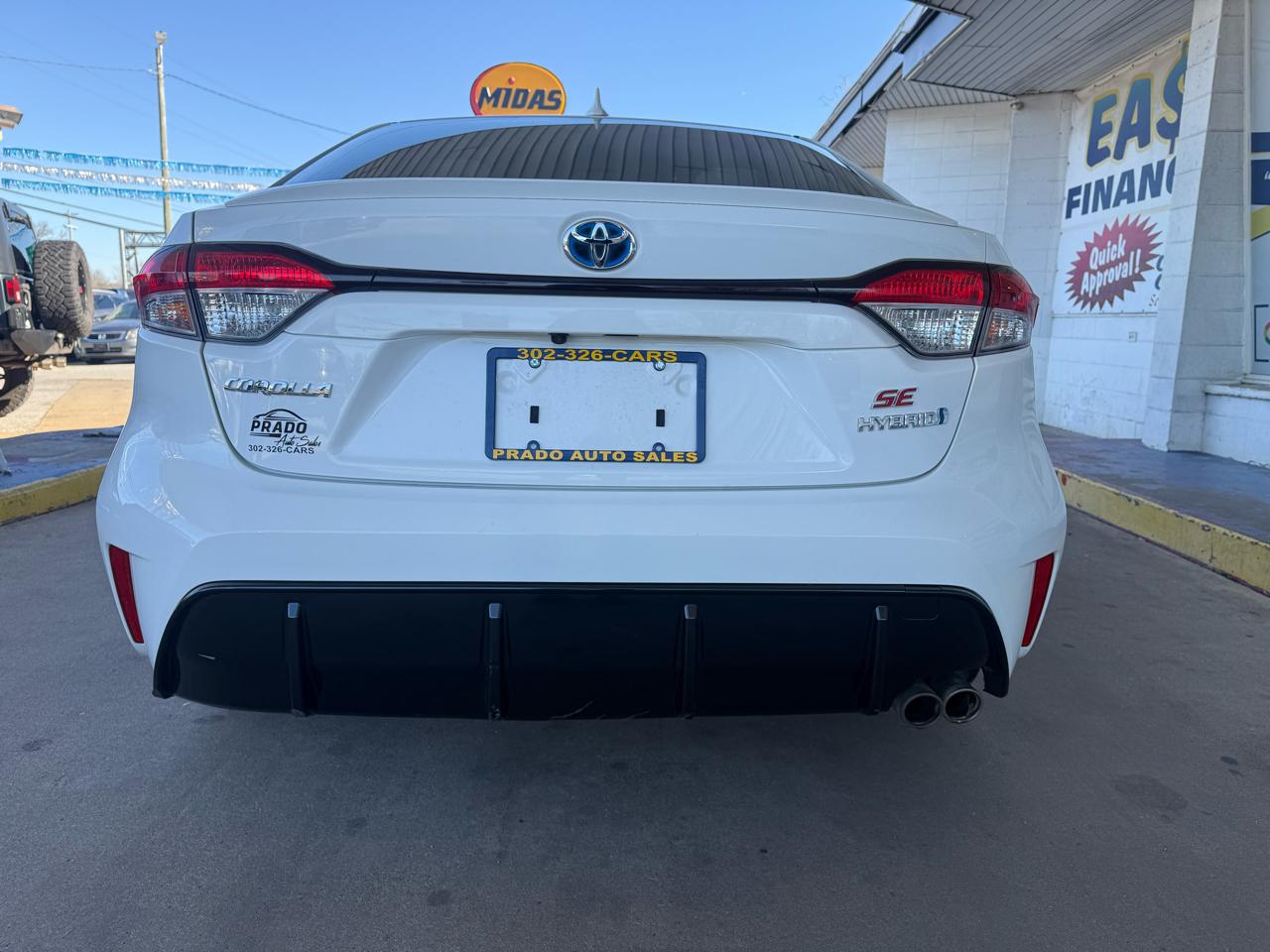 Toyota Corolla Hybrid LE FWD (Natl) 2023