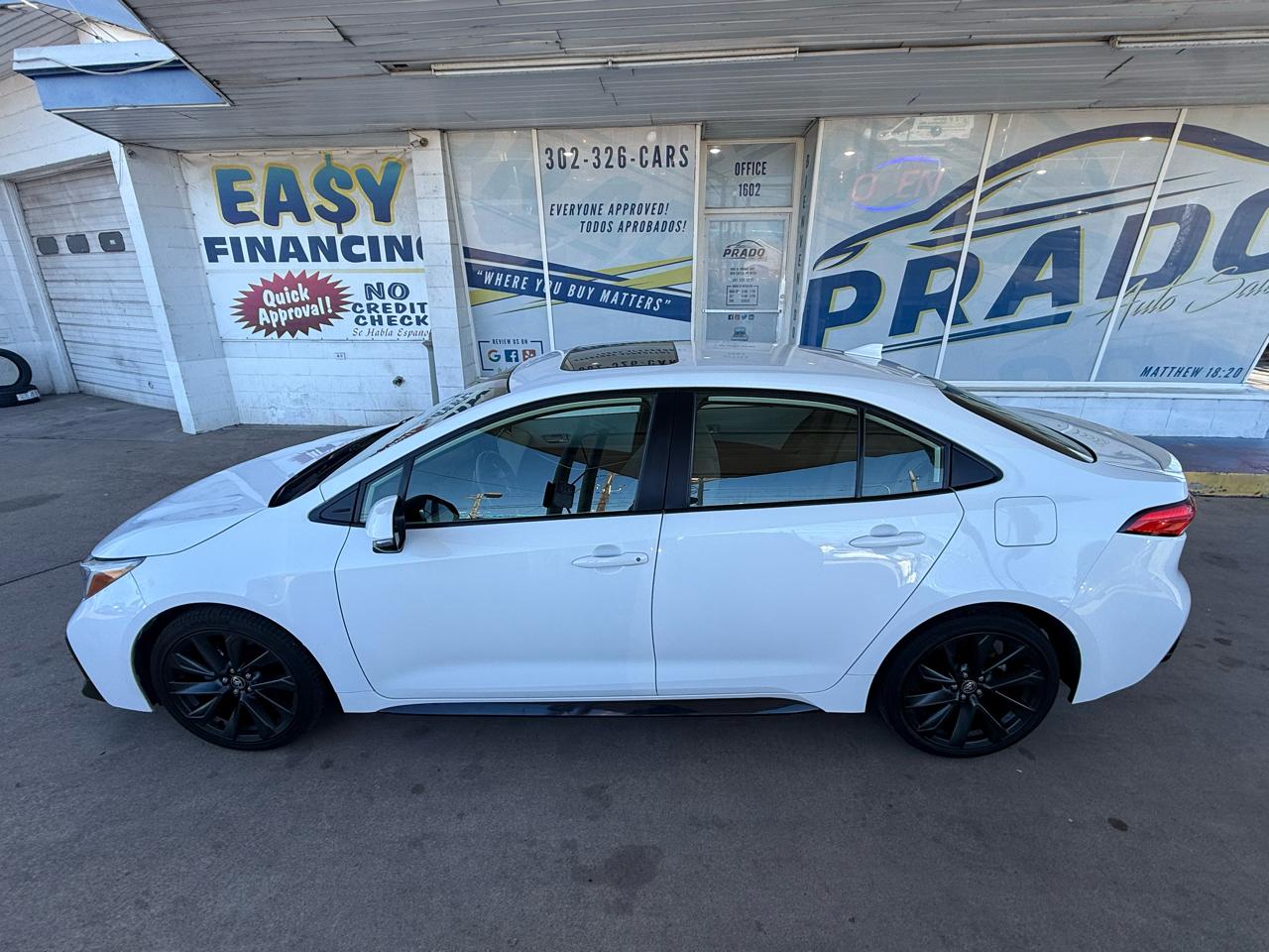 Toyota Corolla Hybrid LE FWD (Natl) 2023