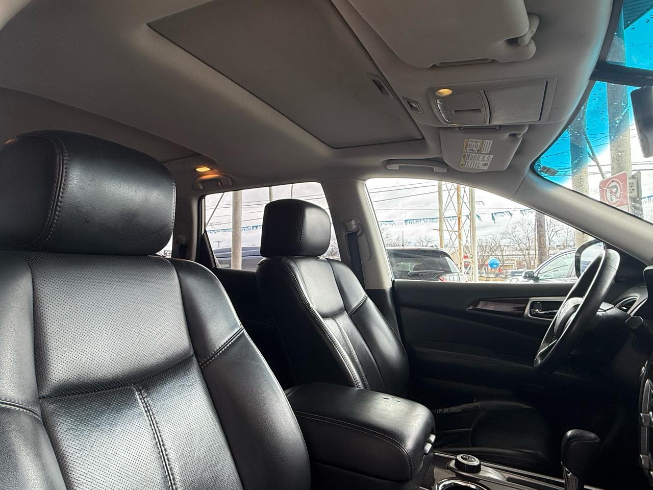 Nissan Pathfinder 4WD 4dr Platinum 2016