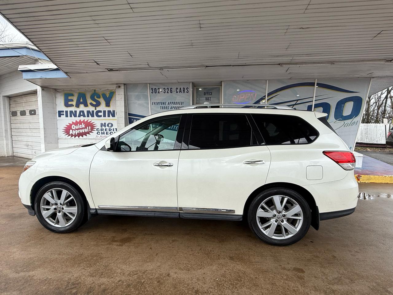 Nissan Pathfinder 4WD 4dr Platinum 2016