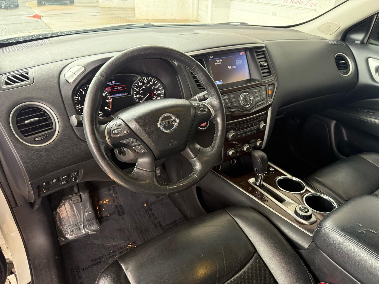 Nissan Pathfinder 4WD 4dr Platinum 2016