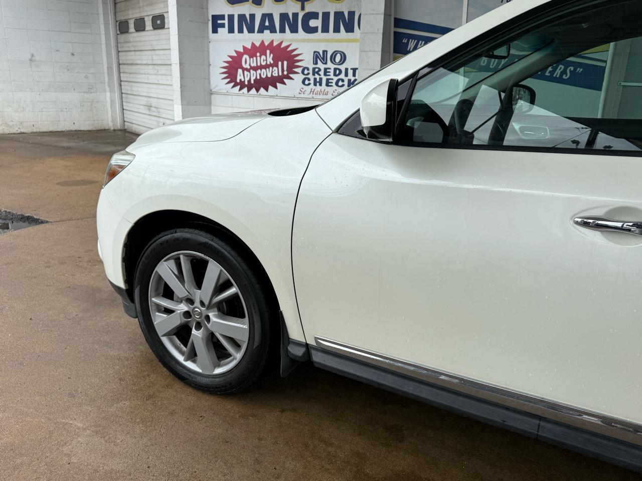 Nissan Pathfinder 4WD 4dr Platinum 2016