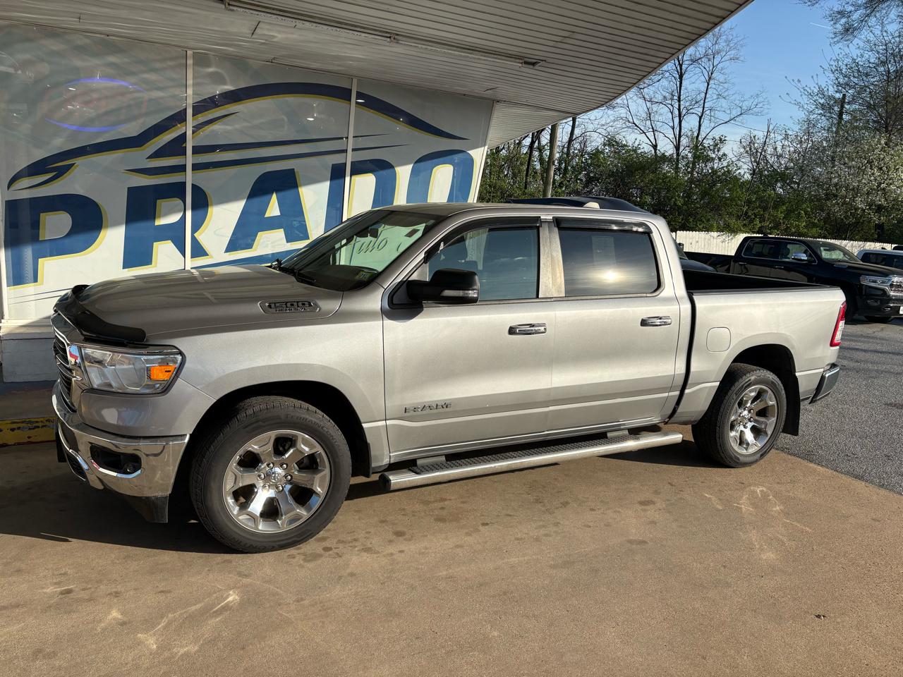 RAM 1500 Big Horn/Lone Star 4x4 Crew Cab 5'7" Box 2019