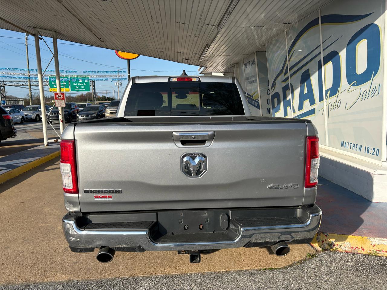 RAM 1500 Big Horn/Lone Star 4x4 Crew Cab 5'7" Box 2019