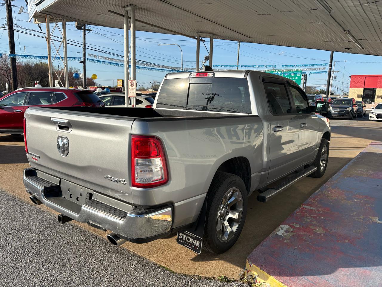 RAM 1500 Big Horn/Lone Star 4x4 Crew Cab 5'7" Box 2019