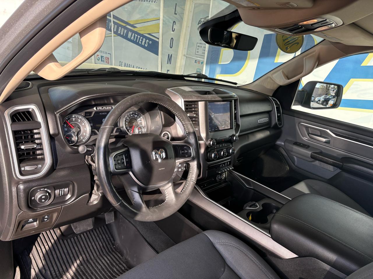 RAM 1500 Big Horn/Lone Star 4x4 Crew Cab 5'7" Box 2019