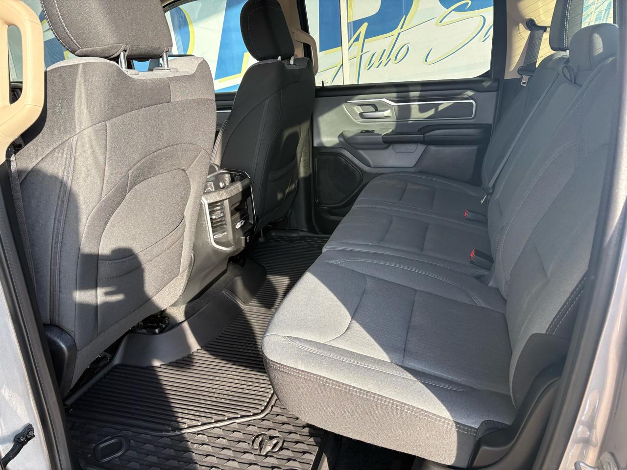 RAM 1500 Big Horn/Lone Star 4x4 Crew Cab 5'7" Box 2019