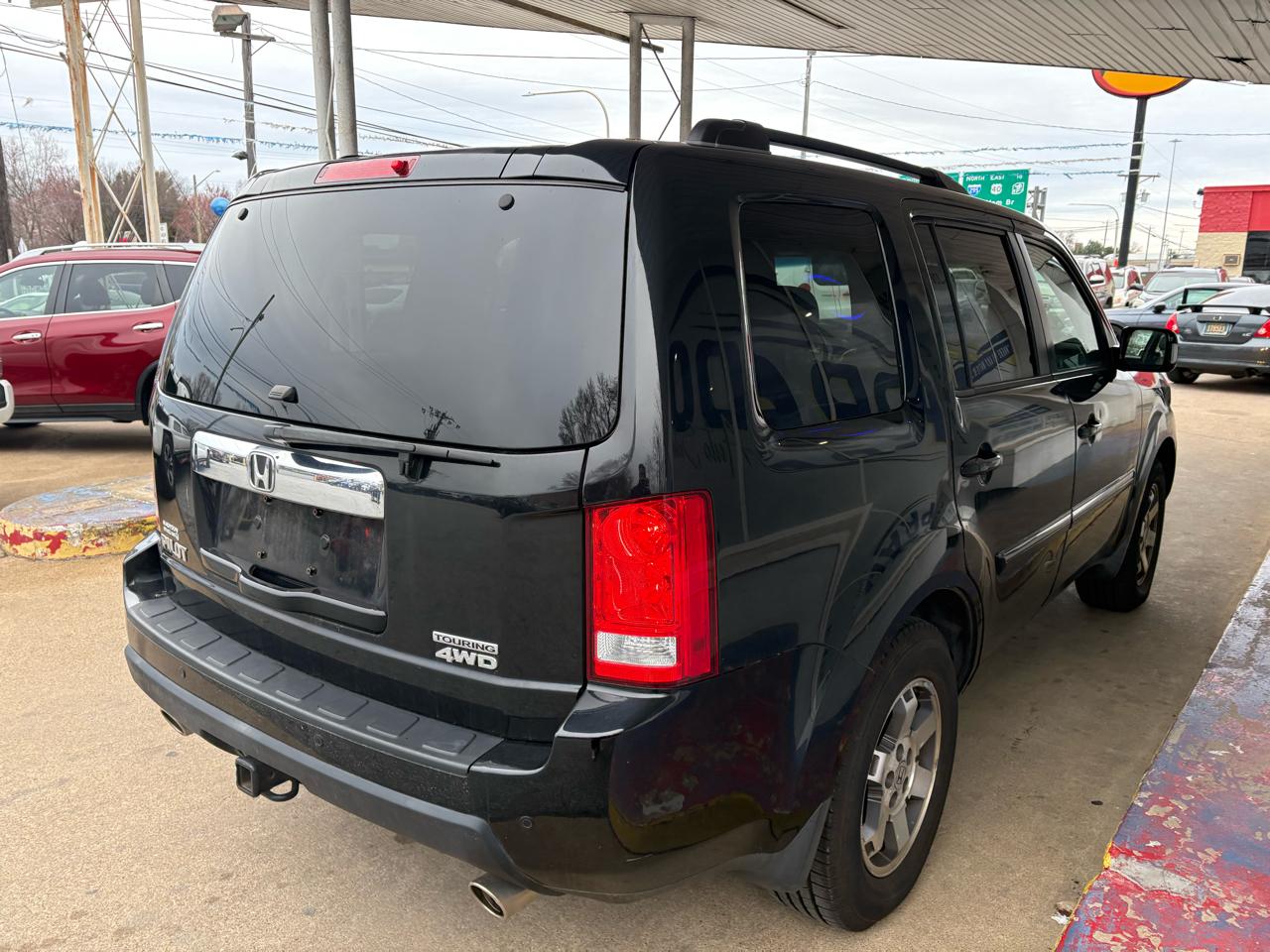 Honda Pilot 4WD 4dr Touring w/RES & Navi 2011