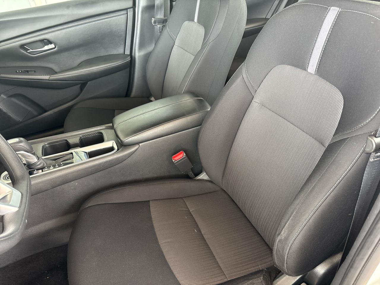 Nissan Sentra SV CVT 2024